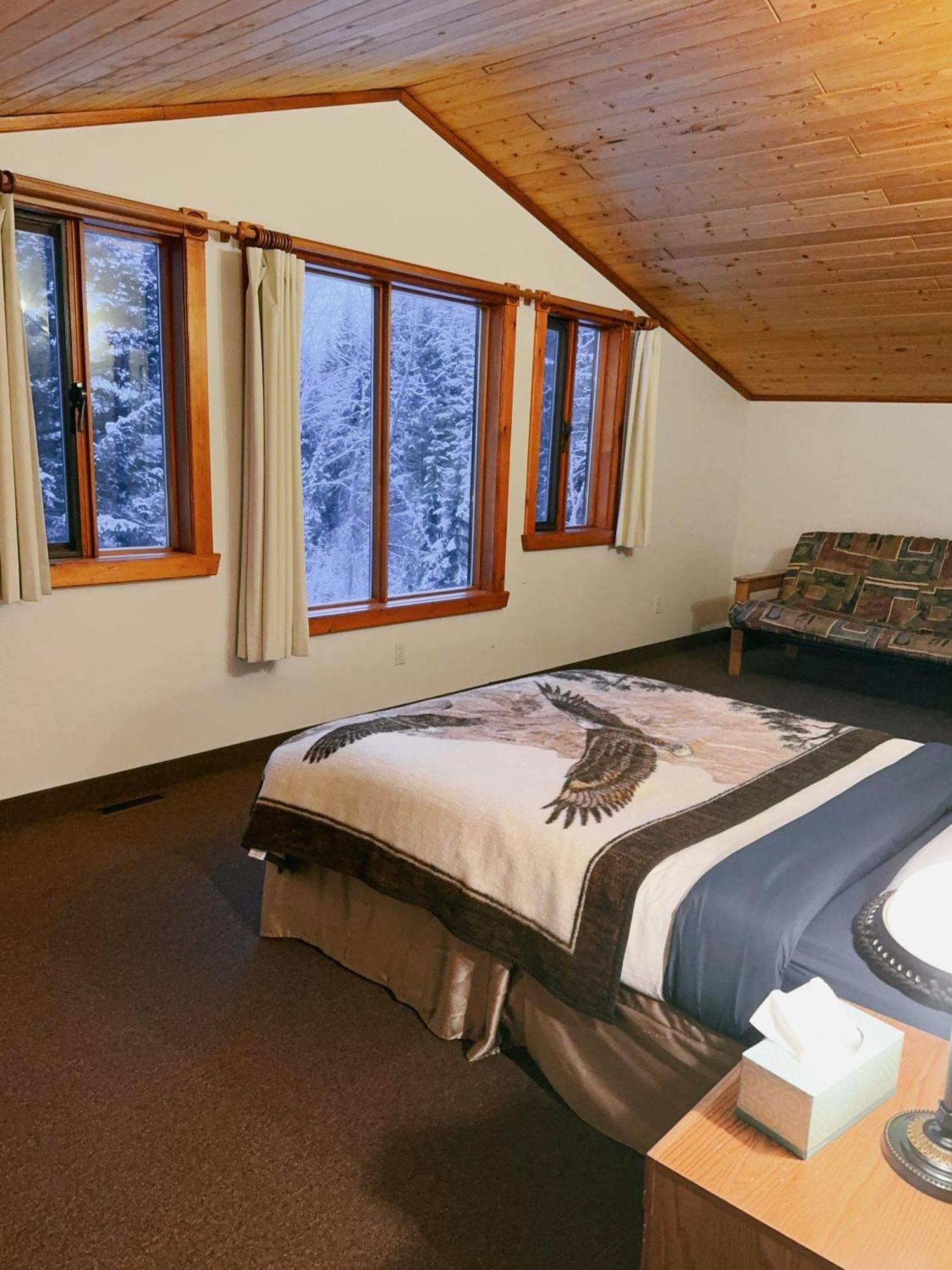 Alpine Meadows Lodge Golden Exterior foto